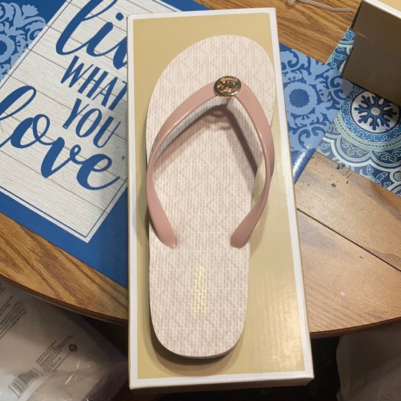 Brand new mk sandals - Picture 1 of 5